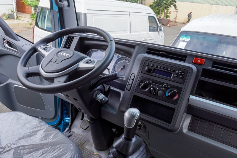 Cabin JAC N900 Plus